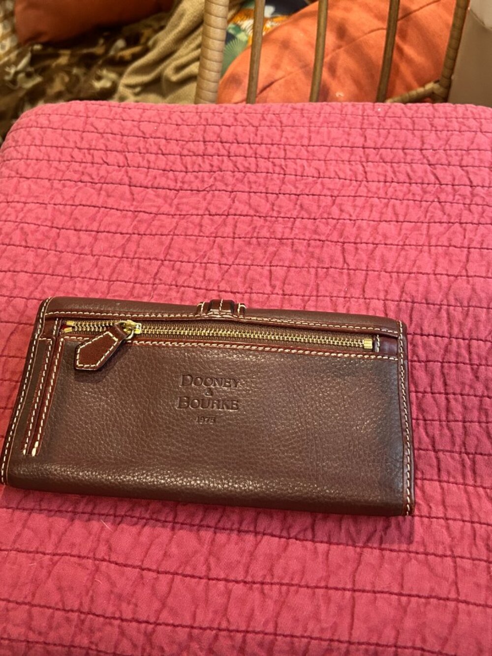 Dooney & Bourke wallet - Picture 2 of 7